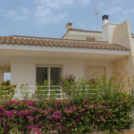 Casa Melograno - Relax E Parcheggio Villa *