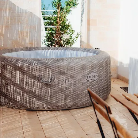 Casa Melograno - Relax E Parcheggio 别墅 *